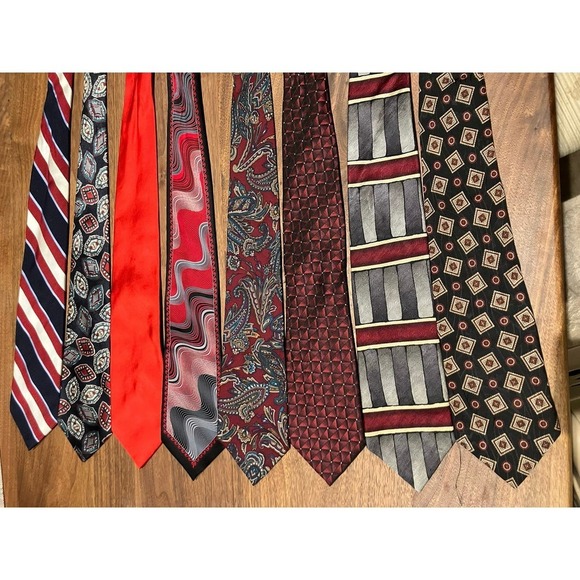 Tie Lot Assorted Red Blue Striped Solid  Paisley Silk Polyester 8 Ties Preowned - Picture 1 of 8